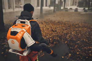 BRA 600 B, sans batterie ni chargeur