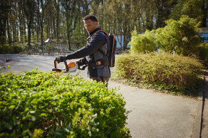 HSA 130 R, 75 cm, sans batterie ni chargeur