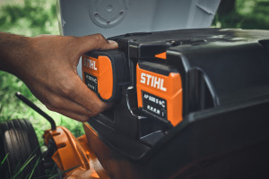 RMA 7 RV, sans batterie ni chargeur