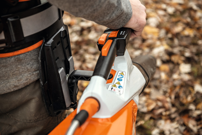 BGA 200, sans batterie ni chargeur, avec système de port confort