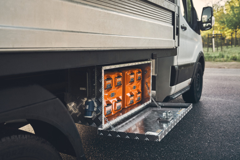 CB 1, boîtier de charge