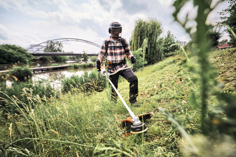FSA 250, BrushCut 300-3, zonder accu en lader
